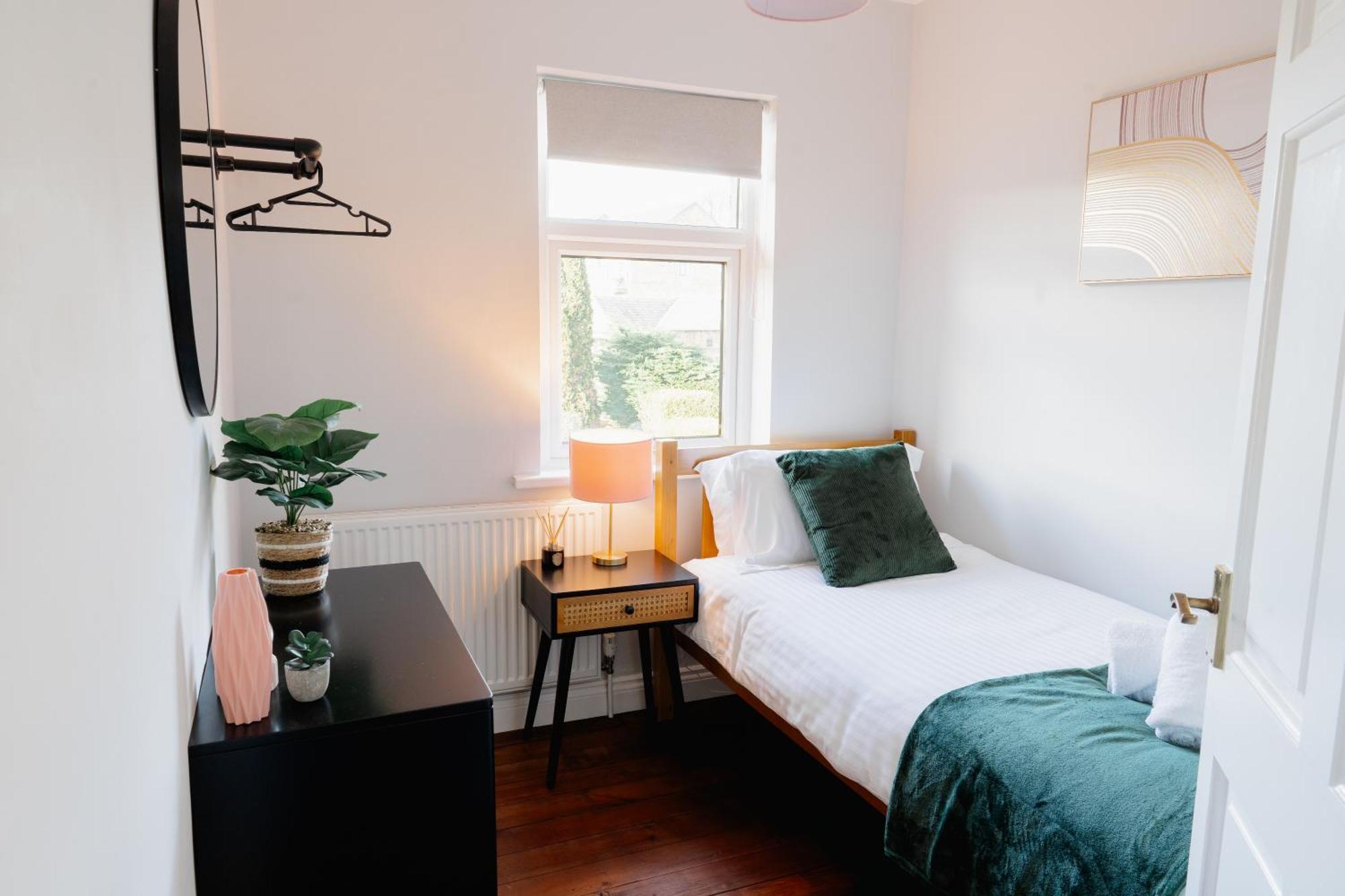 Bowling Terrace By Above Rubies - Stylish, 3 Bedroom, Pet Friendly House In Skipton Ngoại thất bức ảnh